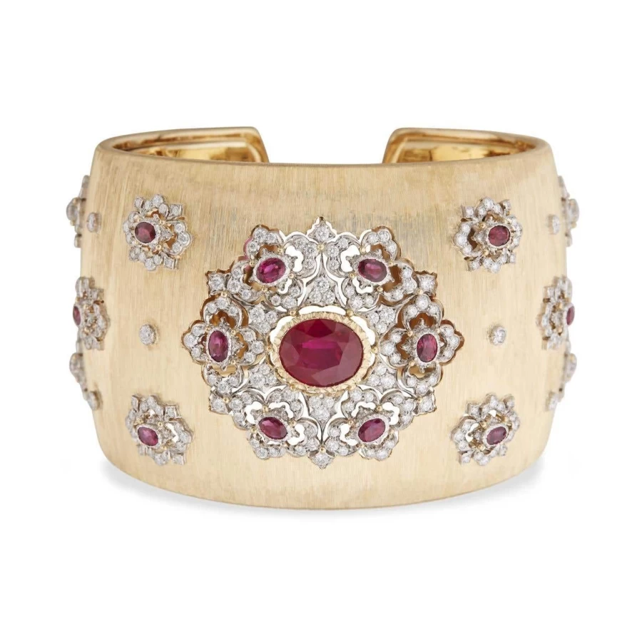 Buccellati Opera High Jewellery 18K Gold Diamond Bracelet Luxury Italian Collection