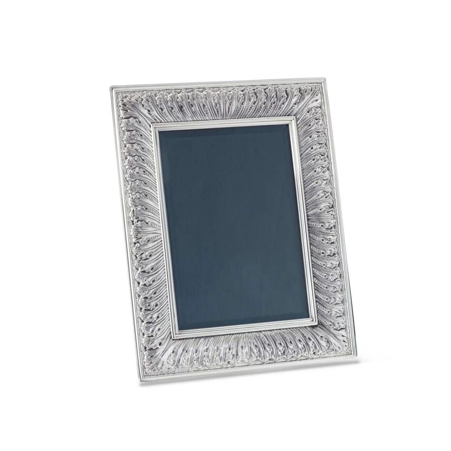 Buccellati Rouche Frame Luxury Jewelry Collection - Elegant Gold & Diamond Design