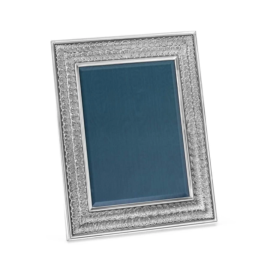 Buccellati Rouche Frame Luxury Jewelry Collection - Elegant Gold & Diamond Design